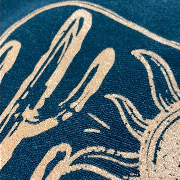 LAST! Roam Free Desert Vibes Tee Shirt - Picture 4 of 5